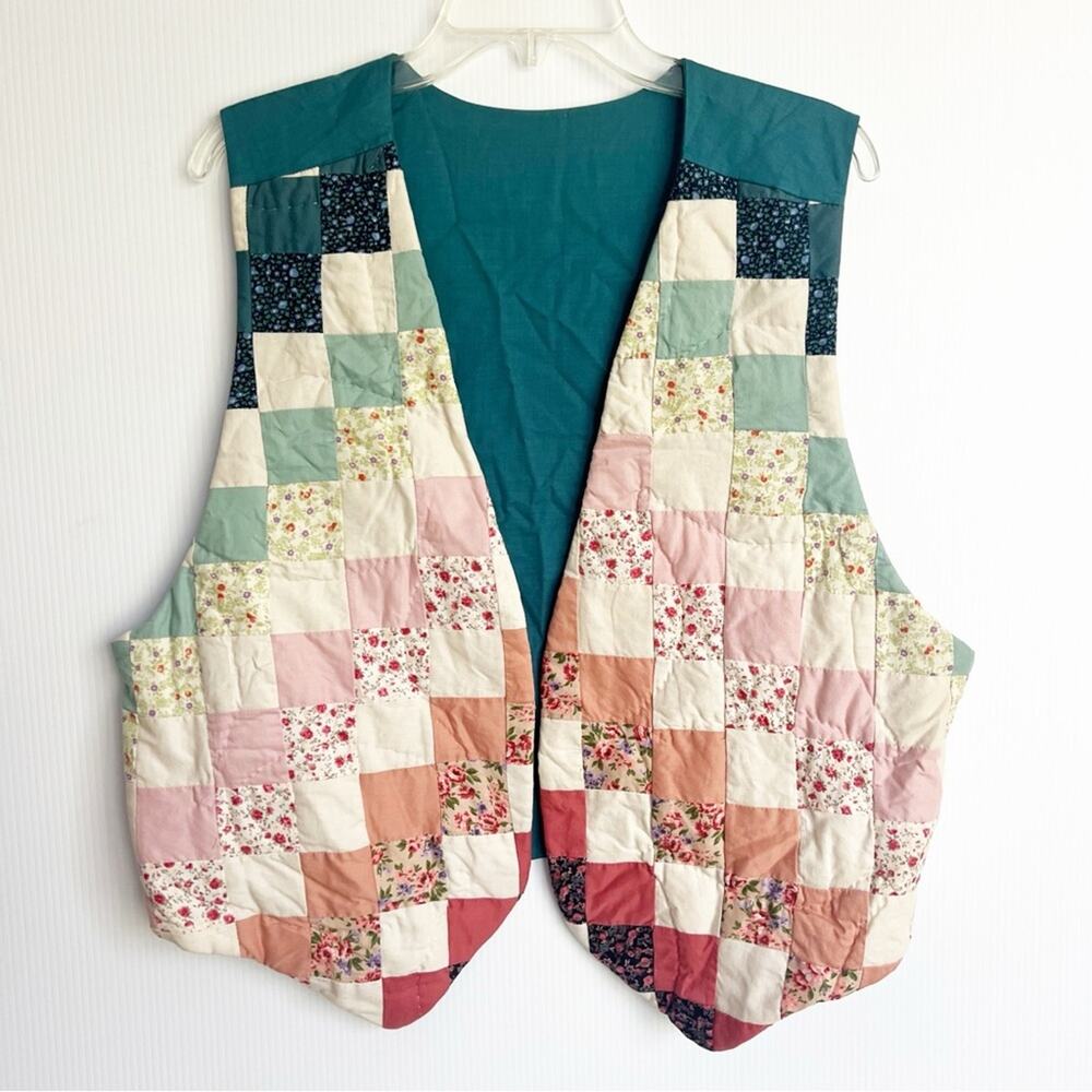 Vintage Handmade Quilted Cottagecore Floral Open Front Vest